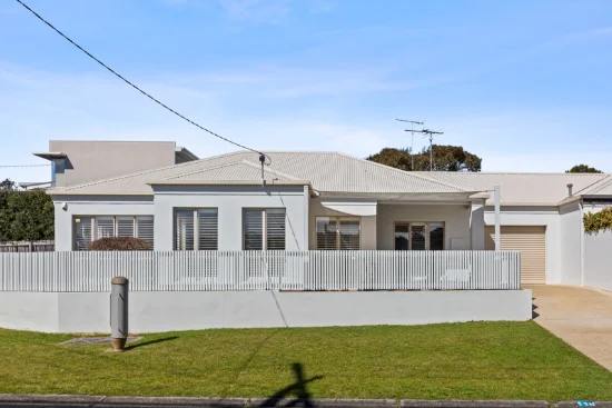 11B Carnarvon Avenue, Jan Juc, Vic 3228