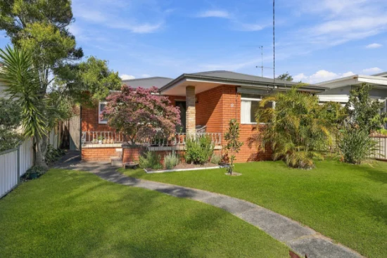 12 & 12A Melbourne Avenue, Umina Beach, NSW 2257