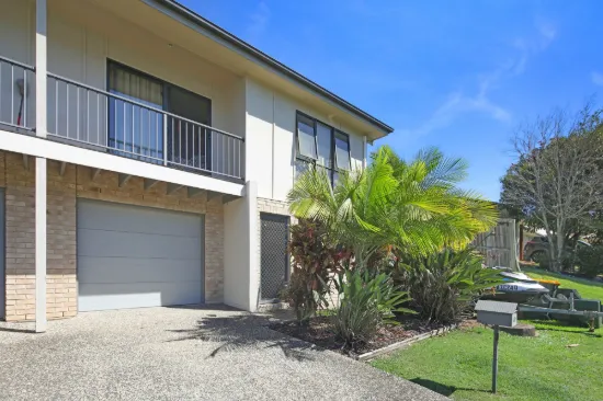 1&2/22 Montree Circuit, Kallangur, Qld 4503