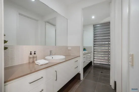 12/90 Beach Road, Noosa North Shore, Qld 4565-Image