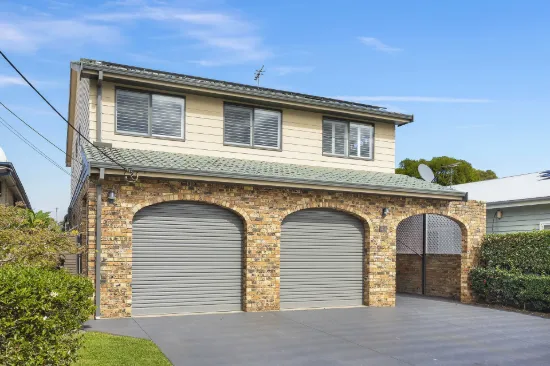 12 Abbott Road, Heathcote, NSW 2233