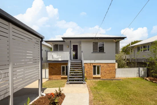 12 Allowrie St, Stafford, Qld 4053