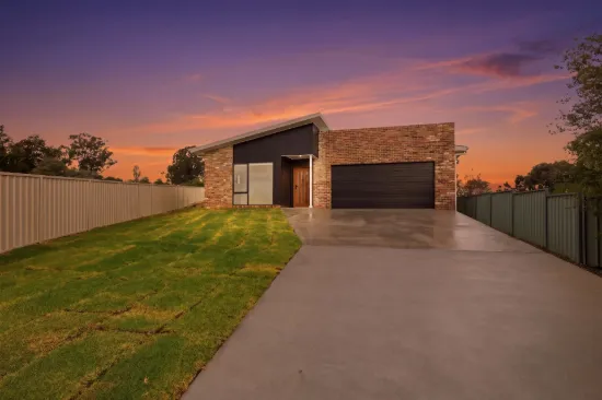 12 Angel Court, Young, NSW 2594