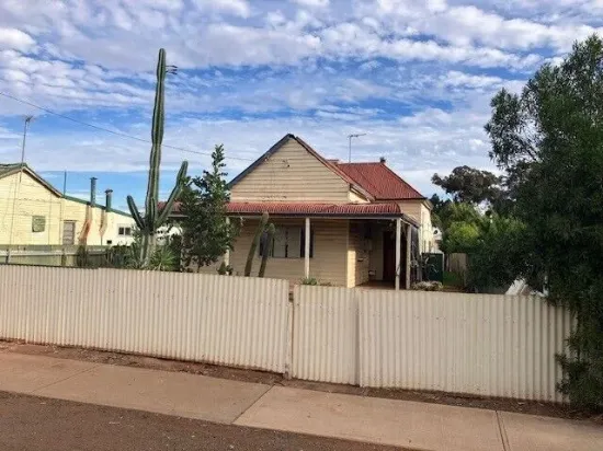 12 Ardagh Avenue, Kalgoorlie, WA 6430