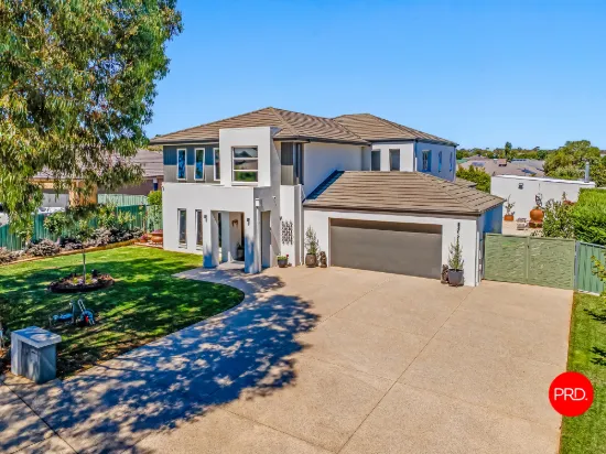 12 Arlington Court, Maiden Gully, Vic 3551