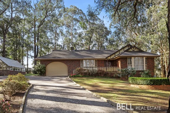 12 Arthur Road, Cockatoo, Vic 3781