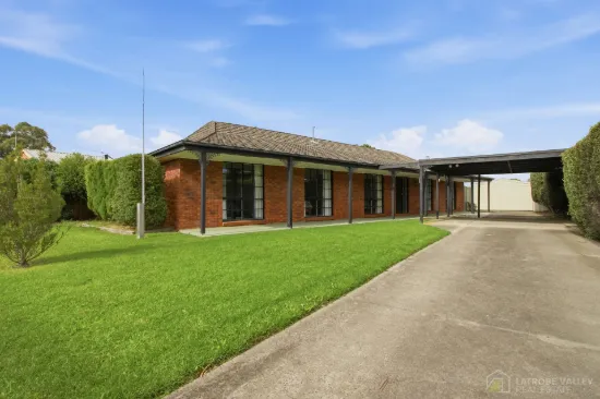 12 Ayres Court, Rosedale, Vic 3847
