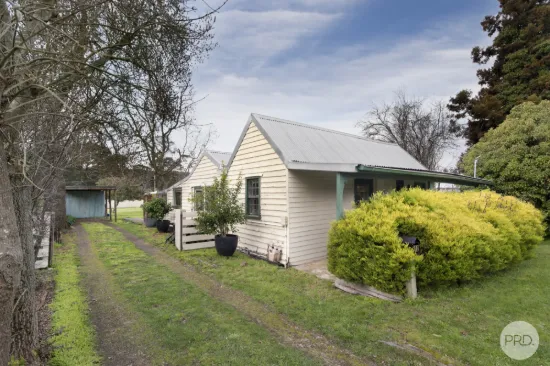 12 Ayres Street, Creswick, Vic 3363