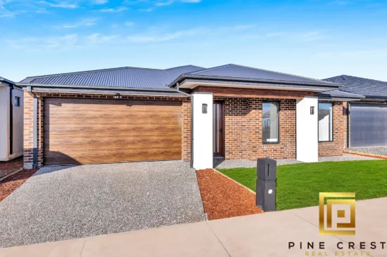 12 Balsam Loop, Thornhill Park, Vic 3335