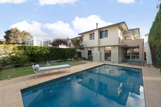 12 Banksia Avenue, Beaumaris VIC 3193-Image