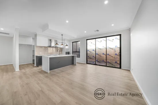 12 Barcelona Way, Tarneit, Vic 3029
