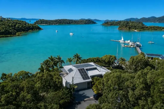 12 Bay Terrace, Shute Harbour, Qld 4802