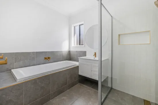 12 Beach House Drive, Lammermoor, Qld 4703-Image