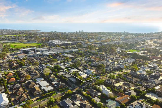 12 Beatty Parade, Mornington, Vic 3931