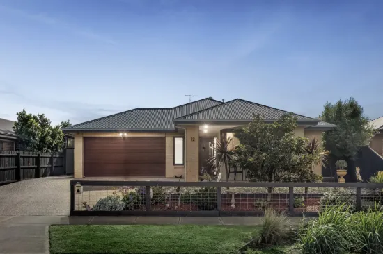 12 Belgrave Avenue, Eynesbury, Vic 3338