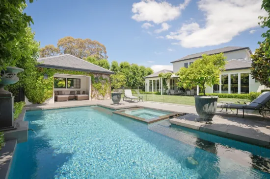 12 Belmont Avenue, Kew, Vic 3101