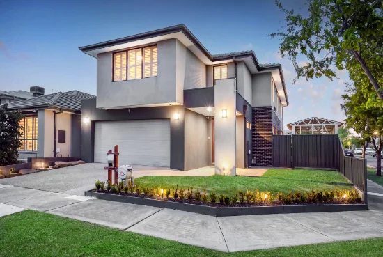 12 Bianca Crescent, Greenvale, Vic 3059
