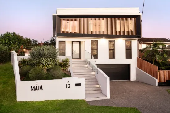 12 Blackfriars Close, Coolum Beach, Qld 4573
