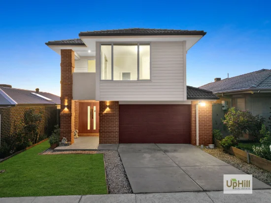 12 Blacksmith Way, Clyde North, Vic 3978
