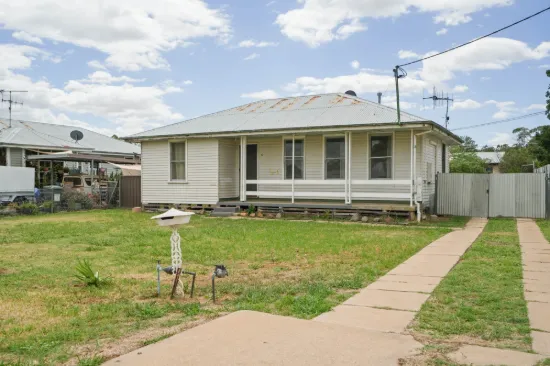 12 Boss Avenue, Warren, NSW 2824
