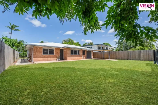 12 Brampton Avenue, Bucasia, Qld 4750