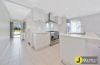 12 Caxton Close, Clyde, Vic 3978-Image