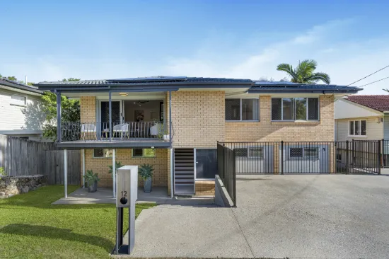 12  Chaplin Street, Stafford Heights, Qld 4053