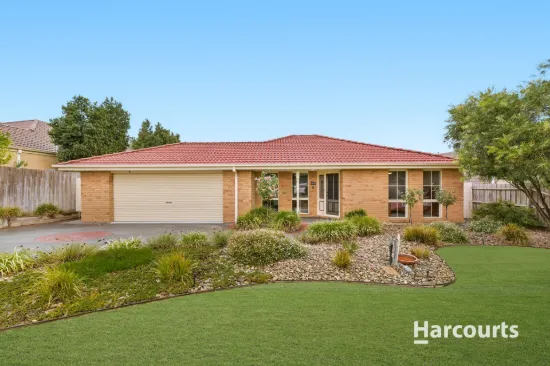 12 Charles Conder Place, Berwick, Vic 3806