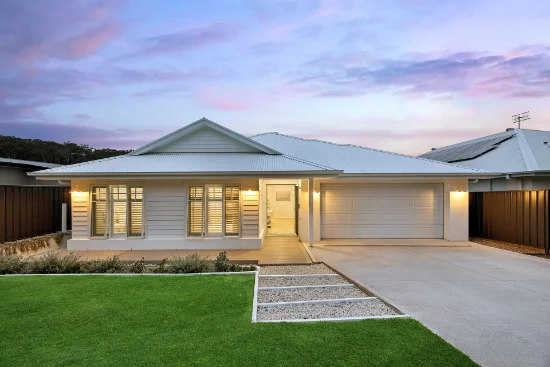 12 Childers Circuit, Wadalba, NSW 2259
