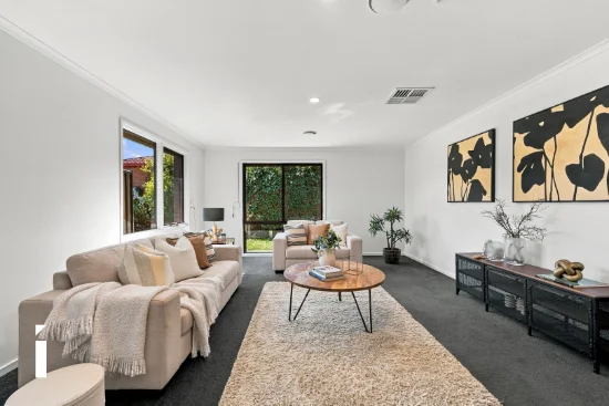 12 Clavert Place, Florey, ACT 2615