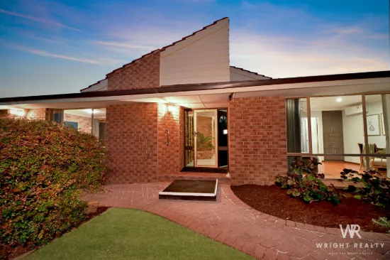 12 Comstock Way, Woodvale, WA 6026