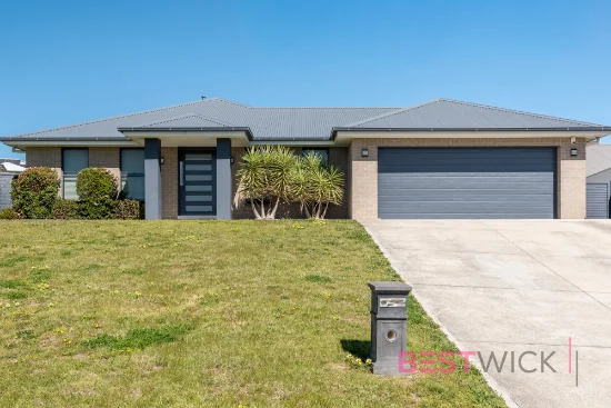 12 Coolabah Close, Kelso, NSW 2795