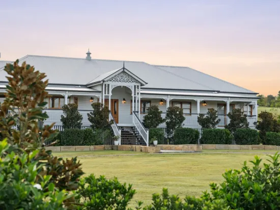 12 Cooper Road, Haigslea, Qld 4306