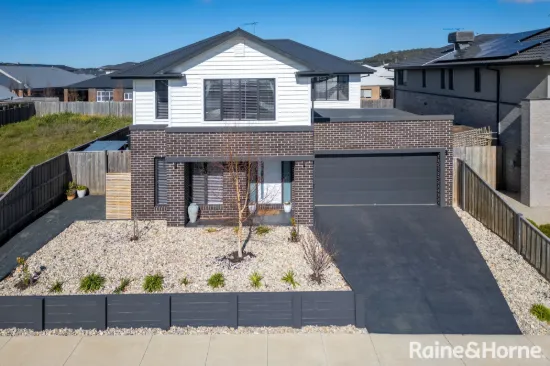 12 Cotton Circuit, Gisborne, Vic 3437