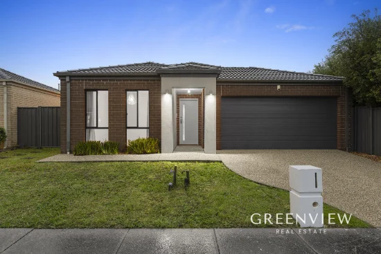12 Cowes Close, Cranbourne North, Vic 3977