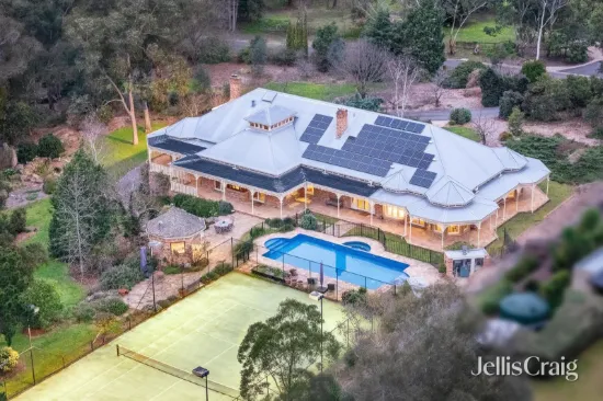 12 Culla Hill, Eltham, Vic 3095
