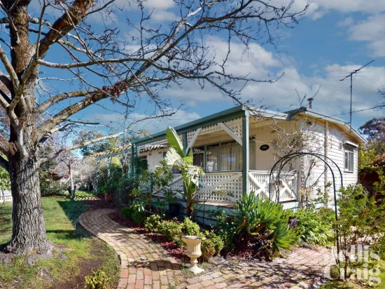 12 Devon Drive, Blackburn North, Vic 3130