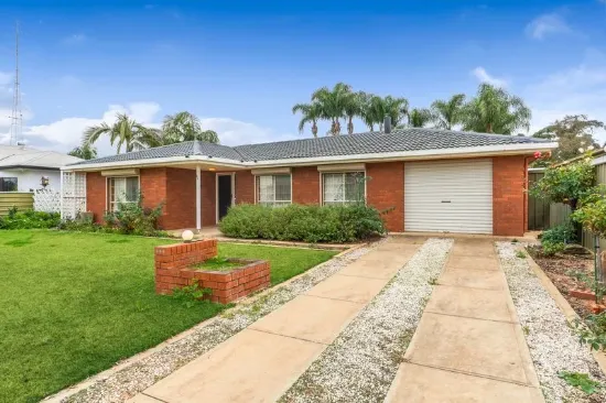 12 Dickerson Street, Barmera, SA 5345