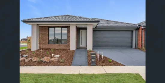 12 Dight Way, Mickleham, Vic 3064