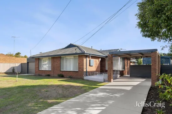 12 Downing Drive, Canadian, Vic 3350