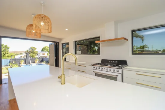 12 Dowsett Cres, Mount Isa, Qld 4825