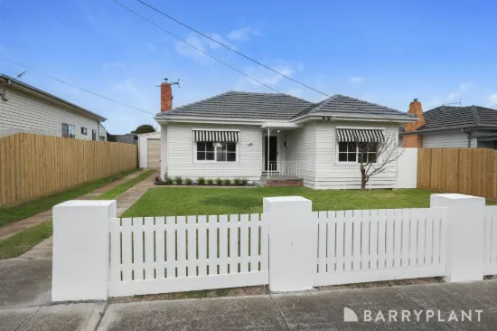 12 Dundalk Street, Sunshine, Vic 3020