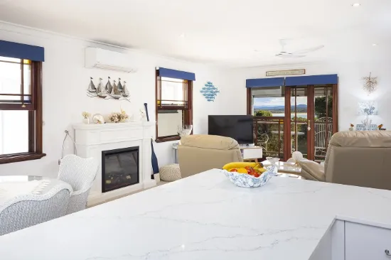 12 Elizabeth Street, Crowdy Head, NSW 2427