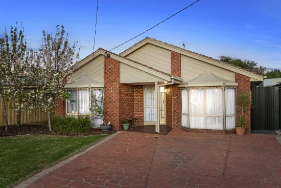 12 Emery Court, Altona Meadows, Vic 3028