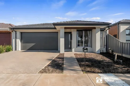 12 Enrica Drive, Melton South, Vic 3338