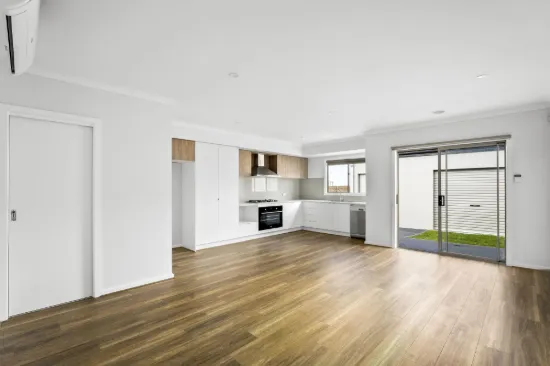 12 Esatto Walk, Wyndham Vale, Vic 3024