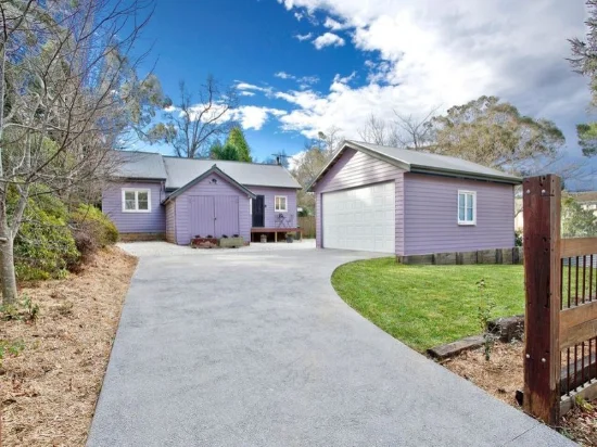 12 Evans Lookout Road, Blackheath, NSW 2785