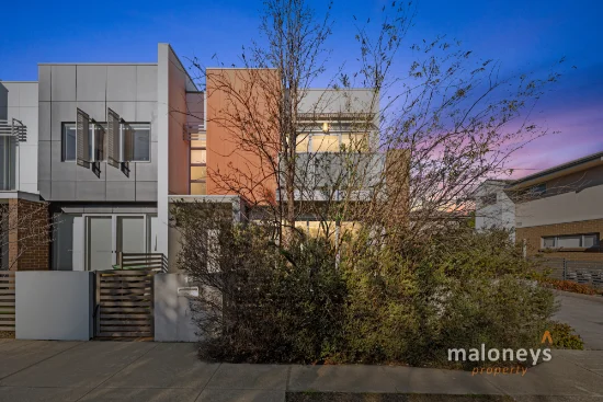 12 Fairfield Street, Crace, ACT 2911