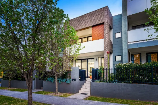 12 Fairwater Boulevard, Blacktown, NSW 2148
