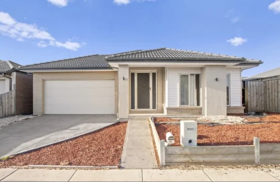 12 Feedwater Road, Donnybrook, Vic 3064